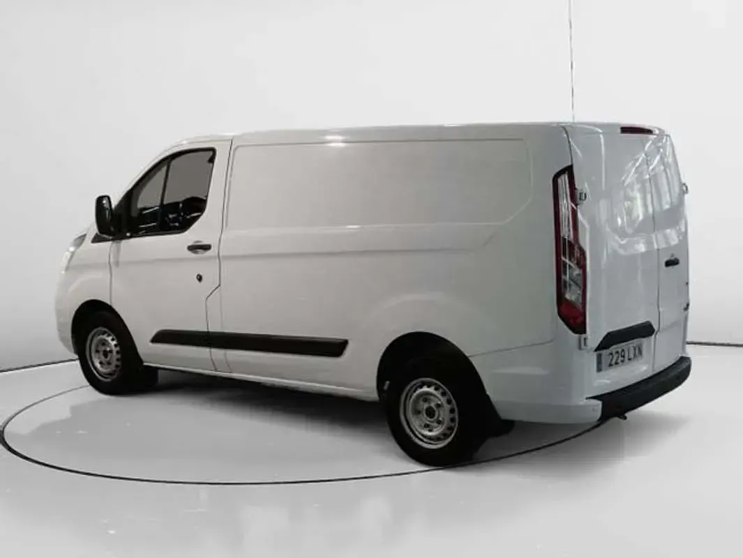 Usado Ford Transit Custom Trend 131 CV (96 kW) 2022 Blanco Van