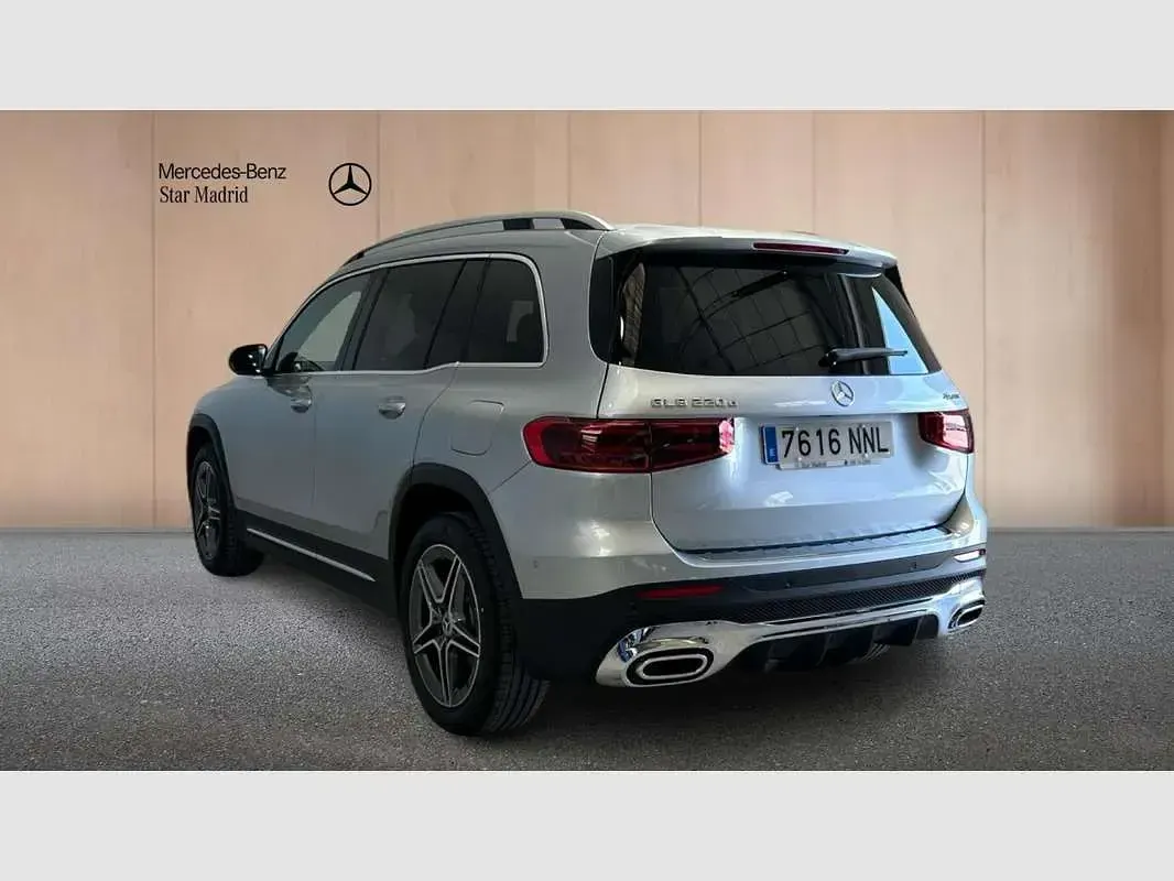 Usado Mercedes GLB220 190 CV (139 kW) 2026 Blanco SUV