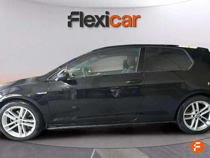 Käytetty VW Golf VII GTD 184 HP (135 kW) 2016 Musta Viistoperä