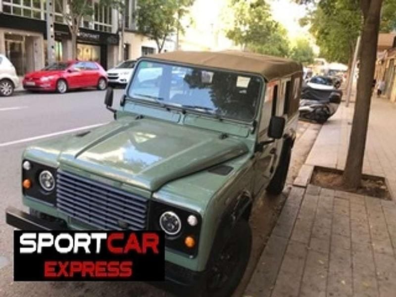 Usado Land Rover Defender 122 CV (89 kW) 2002 Verde Familiar