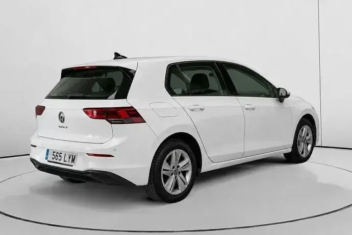 Usado VW Golf VIII 115 CV (84 kW) 2022