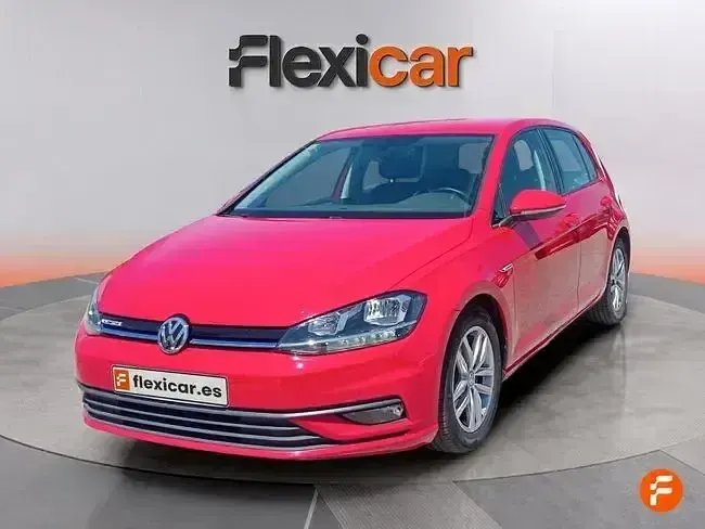 Usado VW Golf VIII Advance 130 CV (95 kW) 2020 Rojo Berlina