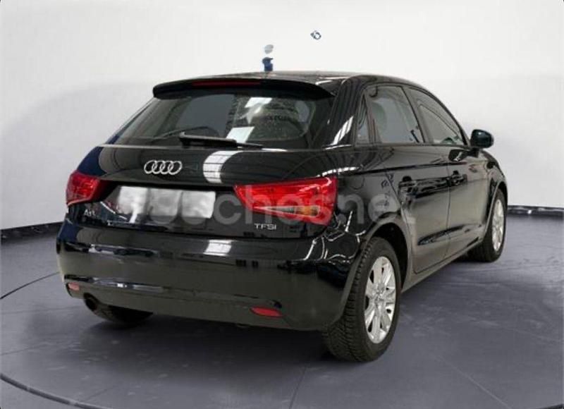 Usado Audi A1 Sportback Attraction 86 CV (63 kW) 2014 Negro Utilitario