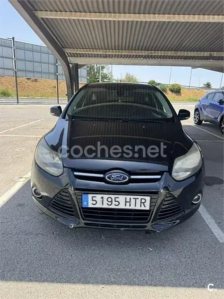 Usado Ford Focus Titanium 163 CV (119 kW) 2013 Negro Berlina