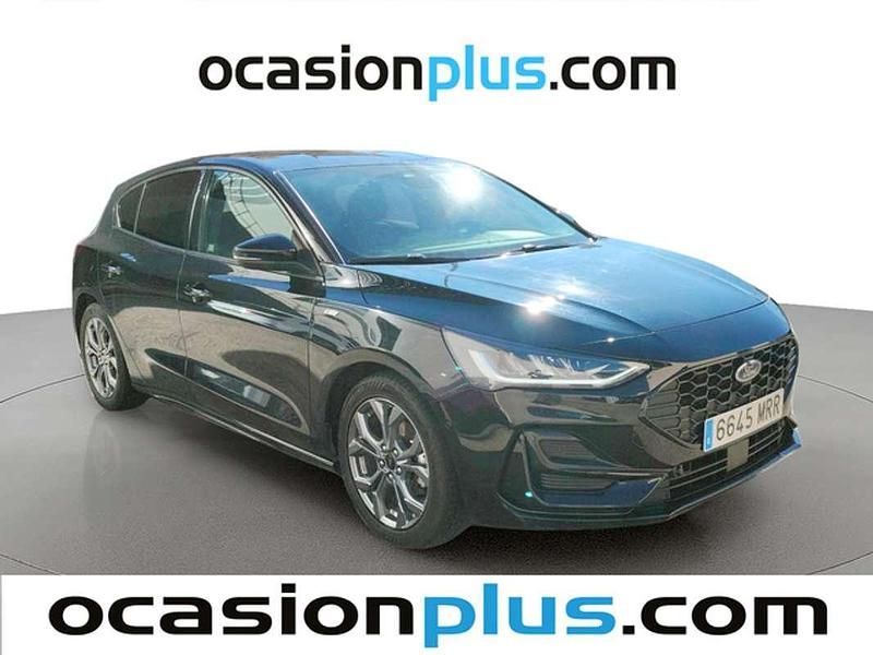 Usado Ford Focus ST-Line 155 CV (114 kW) 2024 Negro Utilitario