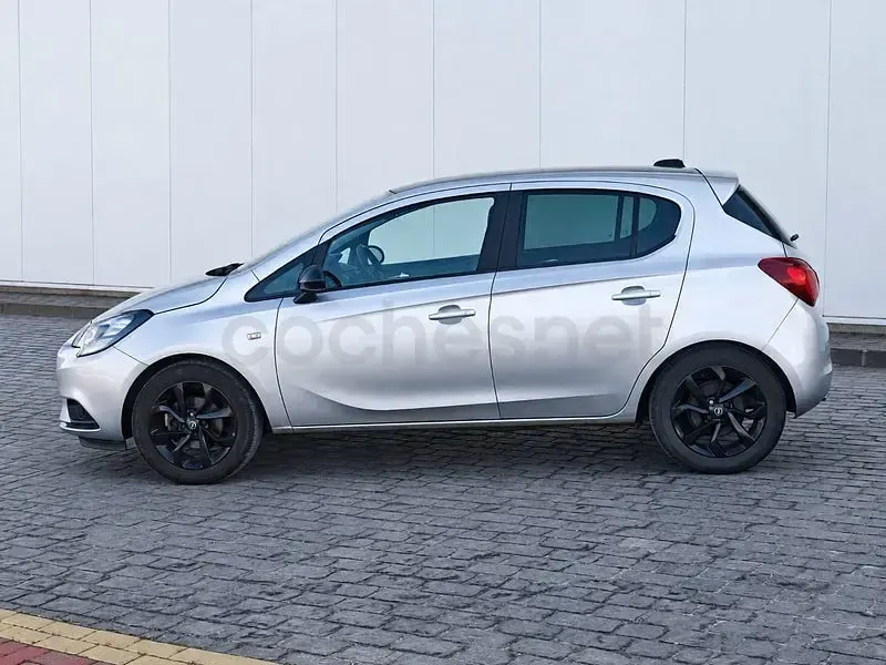 Usado Opel Corsa Selective 85 CV (62 kW) 2019 Gris / plata Utilitario