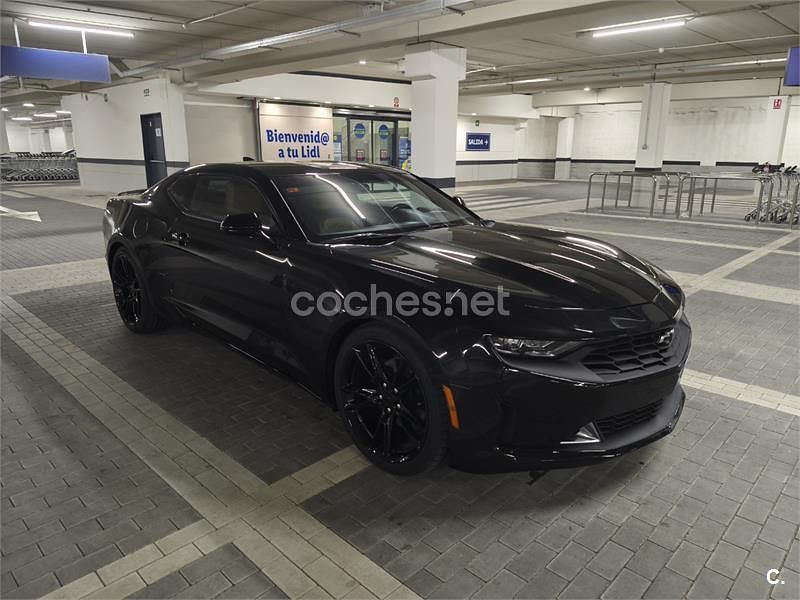 Usado Chevrolet Camaro 432 CV (317 kW) 2015 Negro Coupe