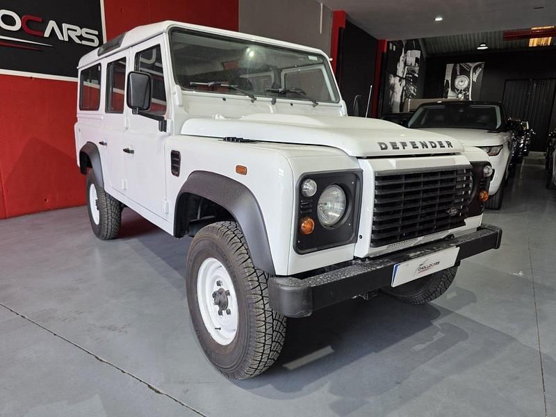 Usado Land Rover Defender 122 HP (89 kW) 2016 Branco Carrinha