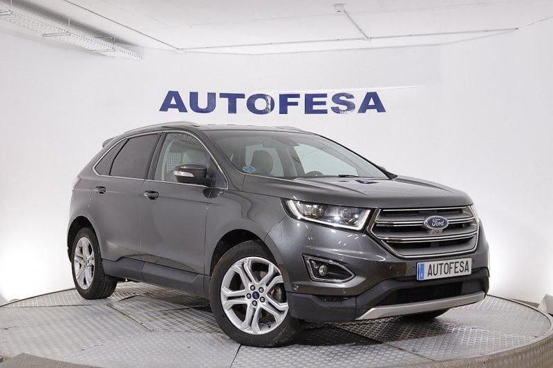 Usado Ford Edge Titanium 210 CV (154 kW) 2016 Gris titanio SUV