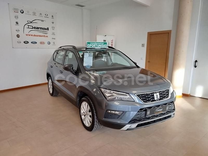 Usado Seat Ateca Style 115 CV (84 kW) 2018 Gris / plata SUV
