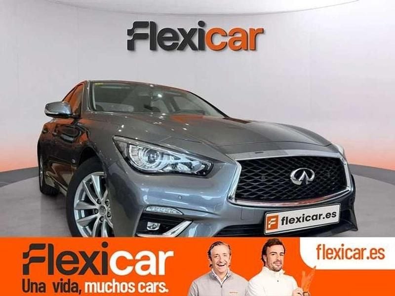 Usado Infiniti Q50 Premium 170 CV (125 kW) 2018 Gris Berlina