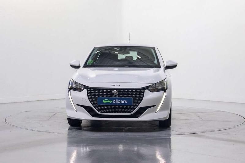 Usado Peugeot 208 Active 102 CV (75 kW) 2021 Blanco Utilitario