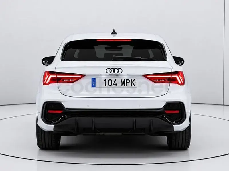 Usado Audi Q3 Ambiente 150 CV (110 kW) 2024 Blanco SUV