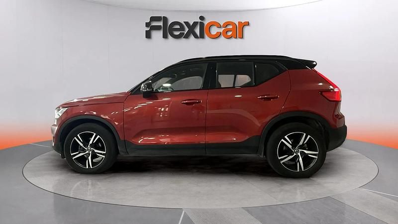Usado Volvo XC40 Inscription 129 CV (94 kW) 2020 Rojo SUV