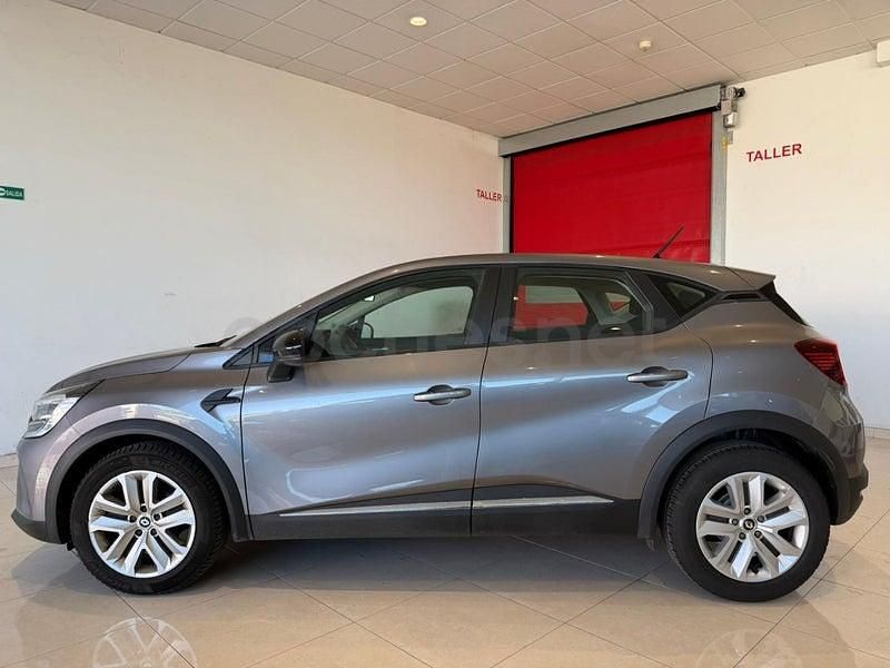 Usado Renault Captur Life 90 CV (66 kW) 2021 Gris / plata SUV