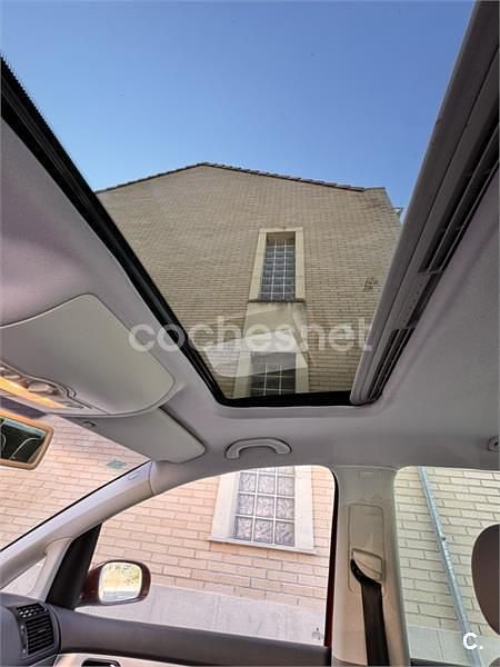 Granate Usado 2006 VW Touran Highline Monovolumen | 5000 € (Precio justo) - Imagen 1/1