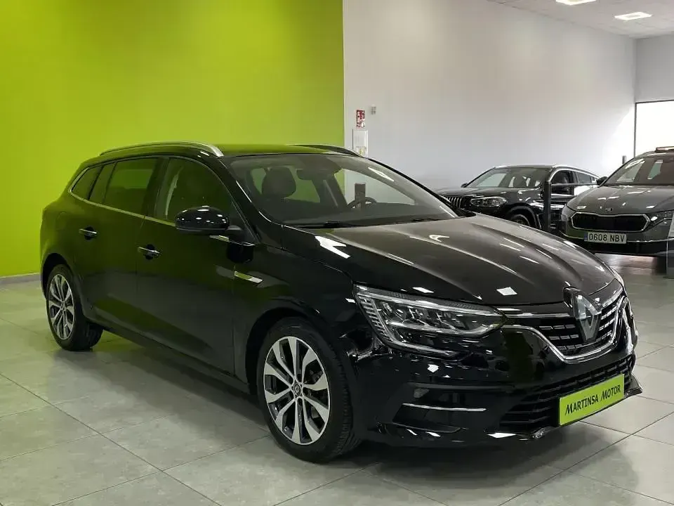 Usado Renault Mégane GrandTour Techno 140 CV (102 kW) 2024 Negro Familiar