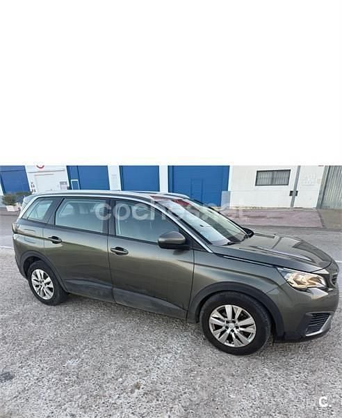 Beige Usado 2019 Peugeot 5008 Active SUV | 15.900 € (Buen precio) - Imagen 1/4