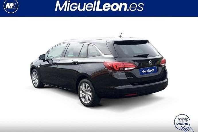 Usado Opel Astra Dynamic 125 CV (91 kW) 2019 Familiar