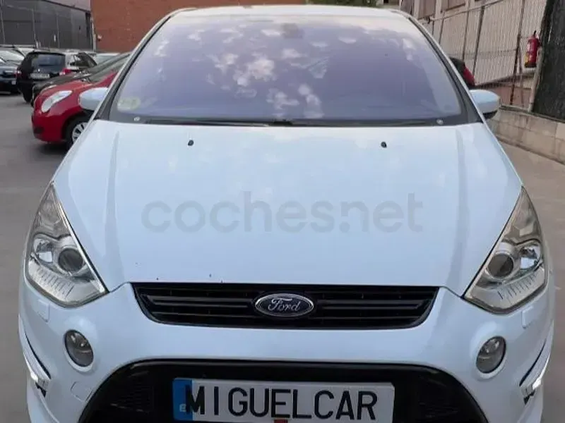 Usado Ford S-MAX Titanium X 163 CV (119 kW) 2013 Blanco Monovolumen