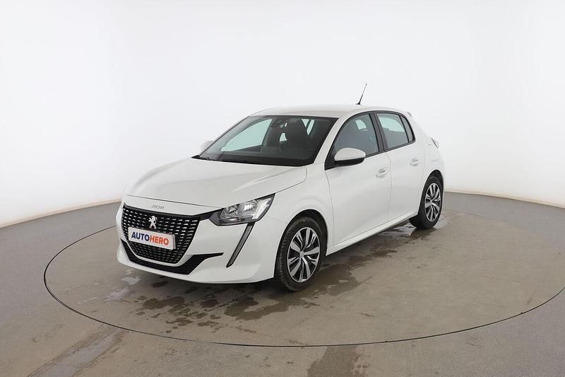 Blanco Usado 2020 Peugeot 208 Active Utilitario | 11.399 € (Precio justo) - Imagen 1/3