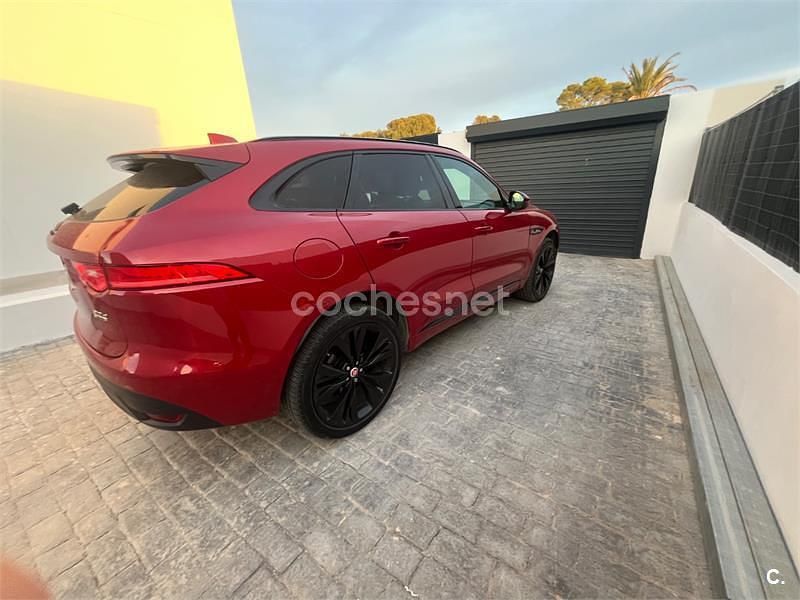Usado Jaguar F-Pace R-Sport 180 CV (132 kW) 2017 Rojo SUV