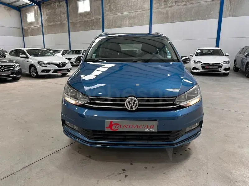 Usado VW Touran Advance 110 CV (80 kW) 2016 Azul Monovolumen
