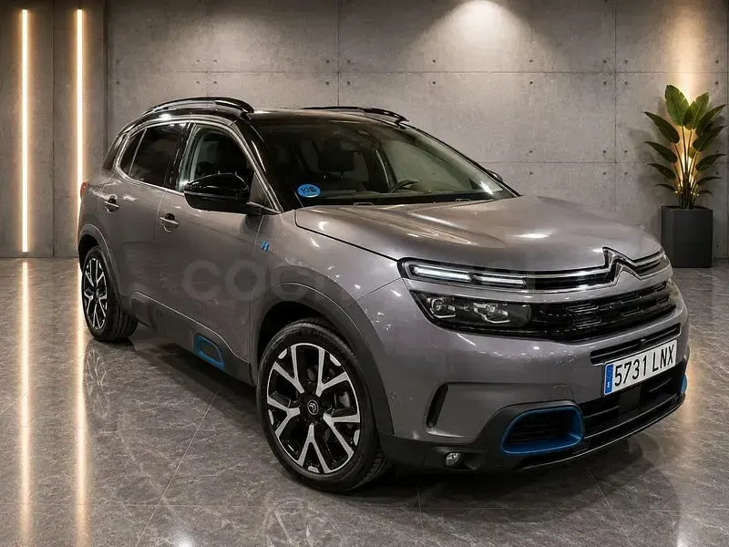 Usado Citroën C5 Aircross Shine 225 CV (165 kW) 2021 Gris / plata SUV