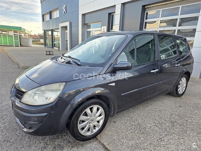Gris / plata Usado 2008 Renault Scénic II Privilege Monovolumen | 2300 € (Super precio) - Imagen 1/4