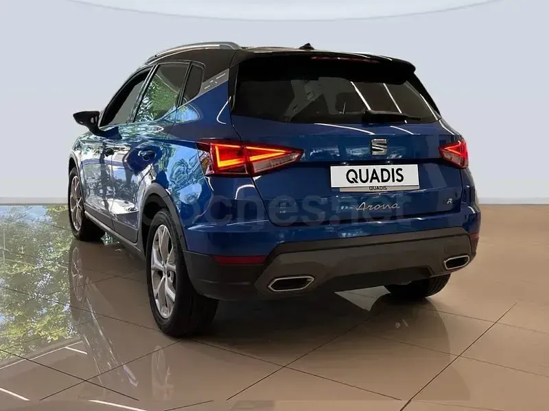 Usado Seat Arona FR 115 CV (84 kW) 2024 Azul SUV