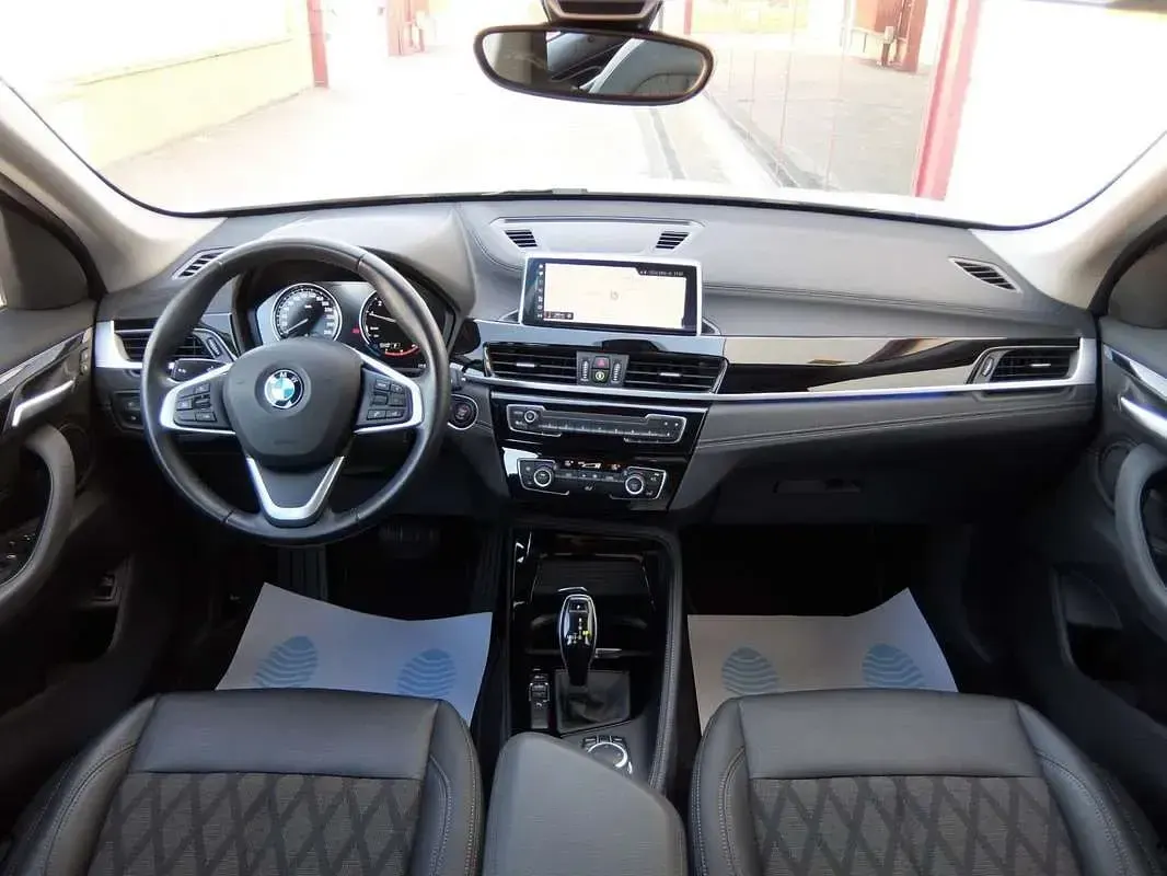 Usado BMW X1 Exclusive 136 CV (100 kW) 2021 Blanco SUV