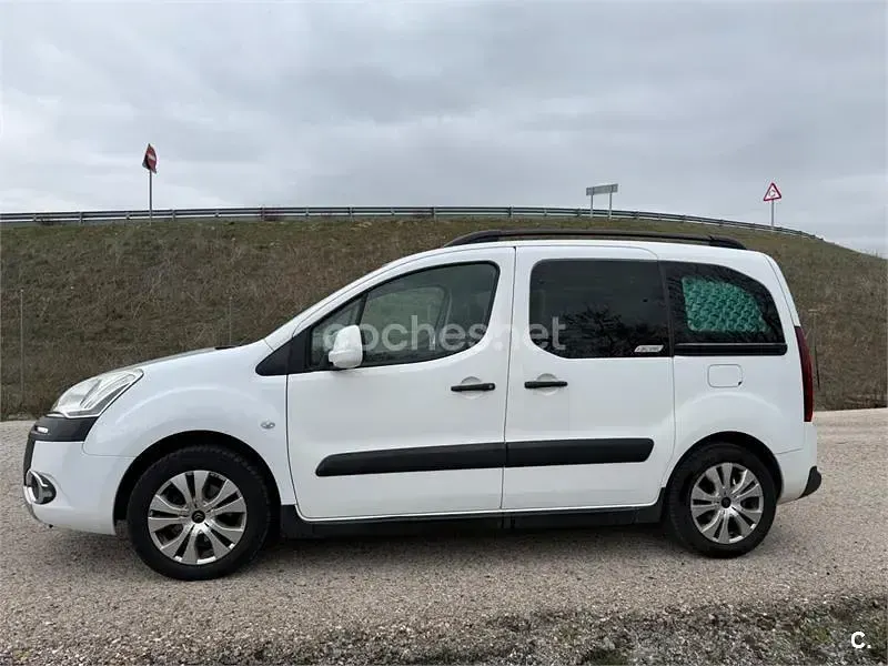 Usado Citroën e-Berlingo XTR 92 CV (67 kW) 2015 Blanco Monovolumen