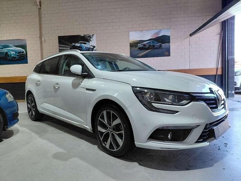 Usado Renault Mégane IV Intens 116 CV (85 kW) 2020 Blanco Utilitario
