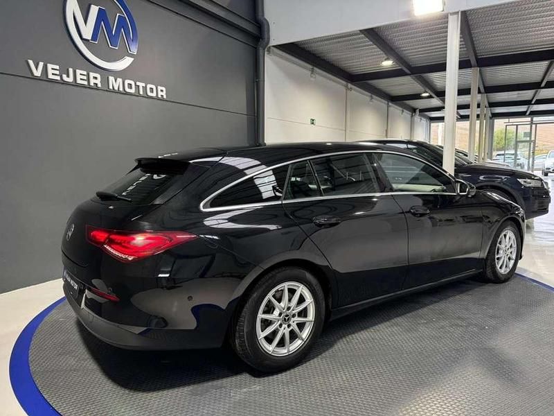 Usado Mercedes CLA180 Business 116 CV (85 kW) 2021 Negro Berlina