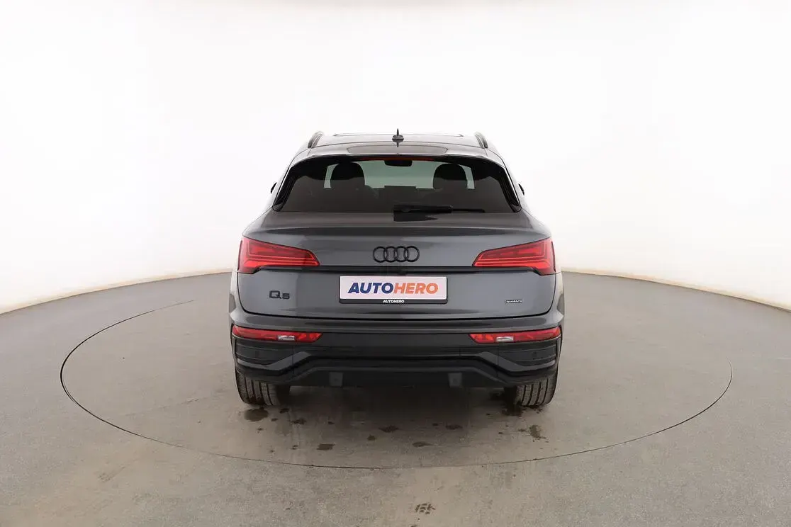 Usado Audi Q5 Sportback 204 CV (150 kW) 2023 Gris SUV