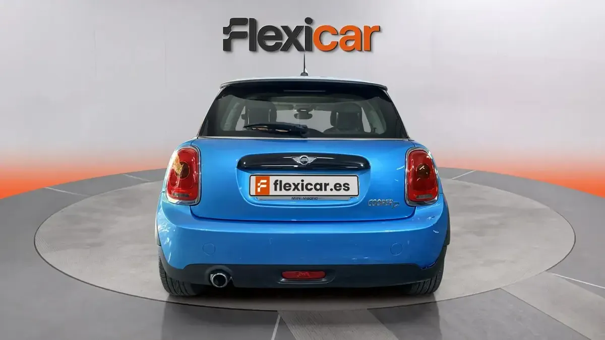 Usado Mini Cooper D 116 CV (85 kW) 2017 Azul Utilitario