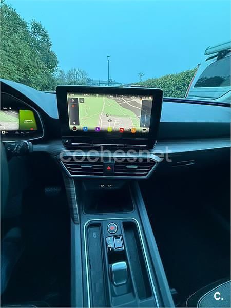 Usado Seat Leon XCELLENCE 150 CV (110 kW) 2021 Azul Familiar