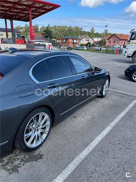 Usado BMW 750 400 CV (294 kW) 2018 Marrón Berlina