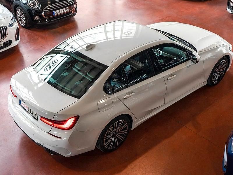 Usado BMW 330 Comfort Edition 258 CV (189 kW) 2020 Blanco Berlina