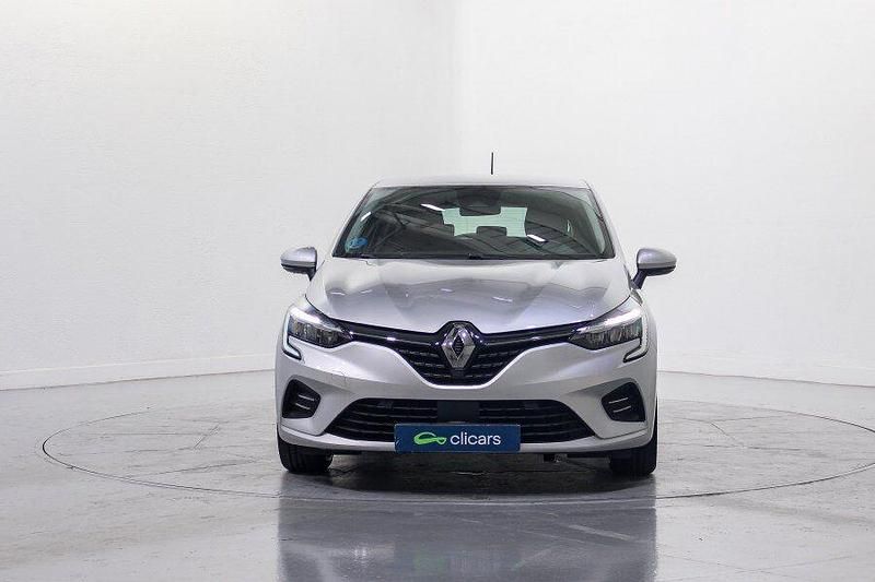 Usado Renault Clio V Intens 140 CV (102 kW) 2021 Gris / plata Berlina
