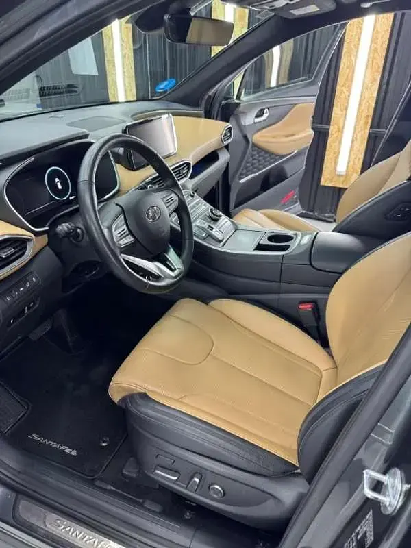 Usado Hyundai Santa Fe 265 CV (194 kW) 2021 Gris SUV