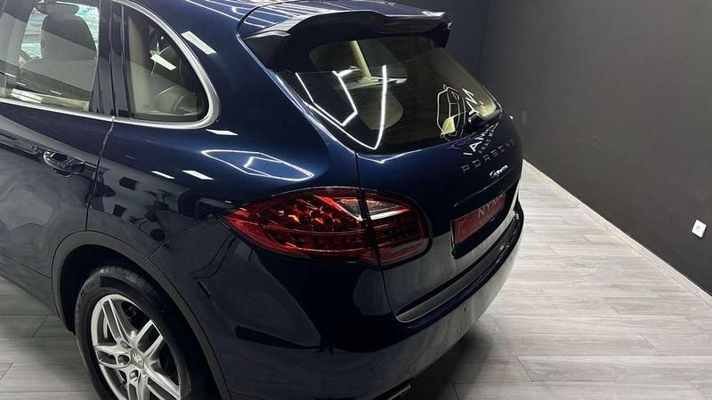 Usado Porsche Cayenne 245 CV (180 kW) 2011 Azul SUV