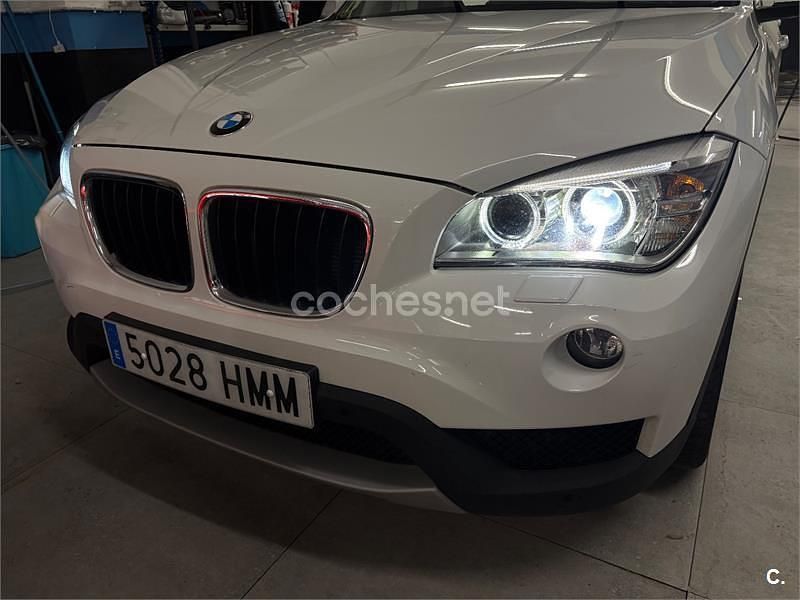 Usado BMW X1 Comfort Edition 143 CV (105 kW) 2013 Blanco SUV