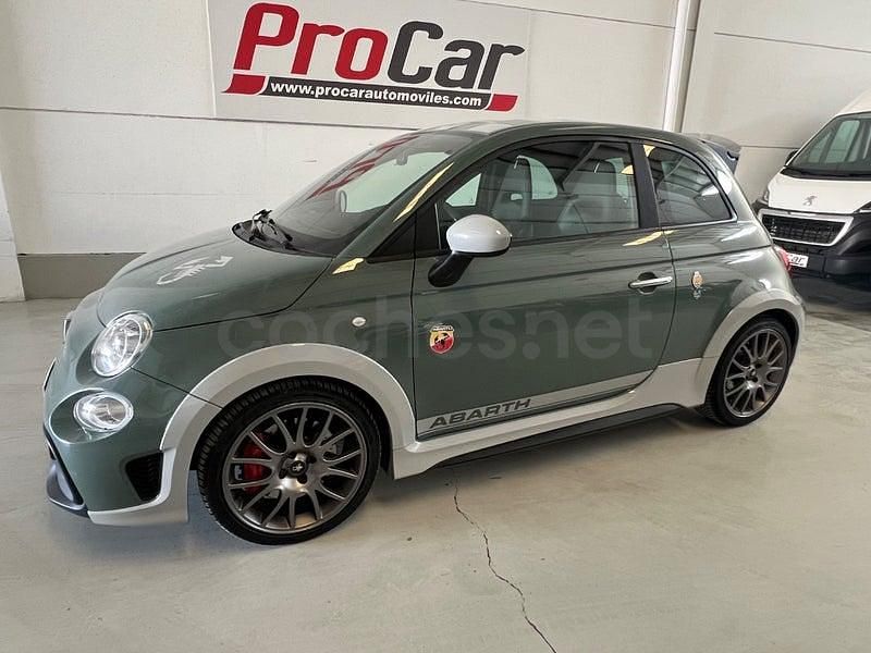 Usado Abarth 695 180 CV (132 kW) 2020 Verde Utilitario