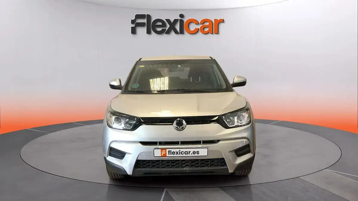 Usado SsangYong Tivoli 129 CV (94 kW) 2016 Gris SUV