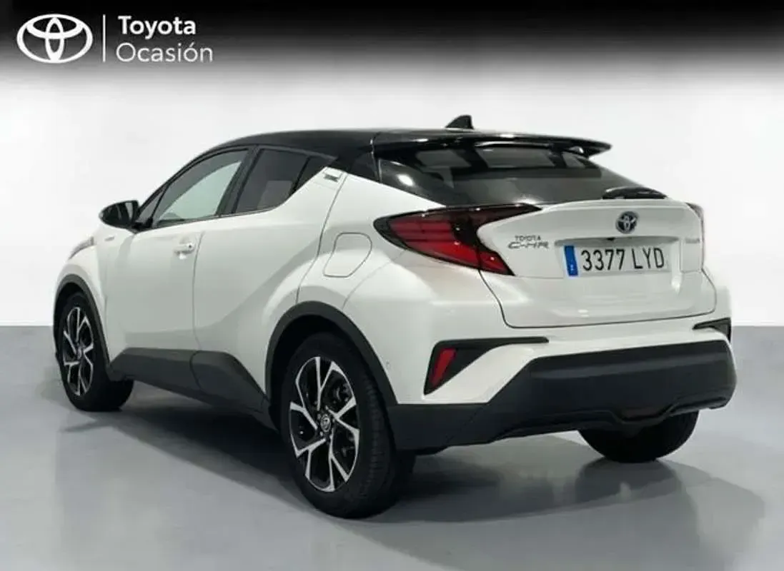 Usado Toyota C-HR Advance 184 CV (135 kW) 2022 Blanco SUV