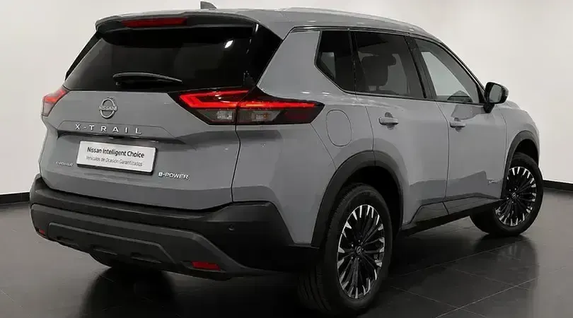 Nuevo Nissan X-Trail N-Connecta 213 CV (156 kW) 2026 Katana grey metalizado SUV