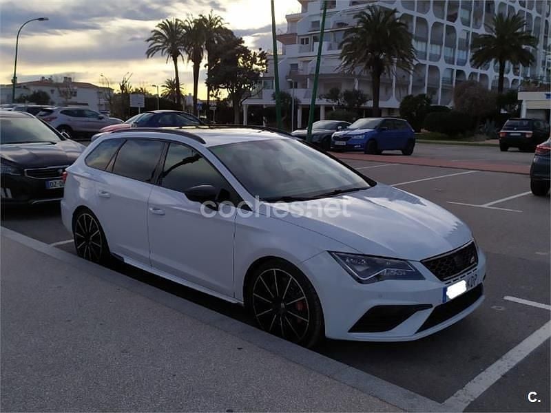 Usado Cupra Leon 300 CV (220 kW) 2017 Blanco Familiar