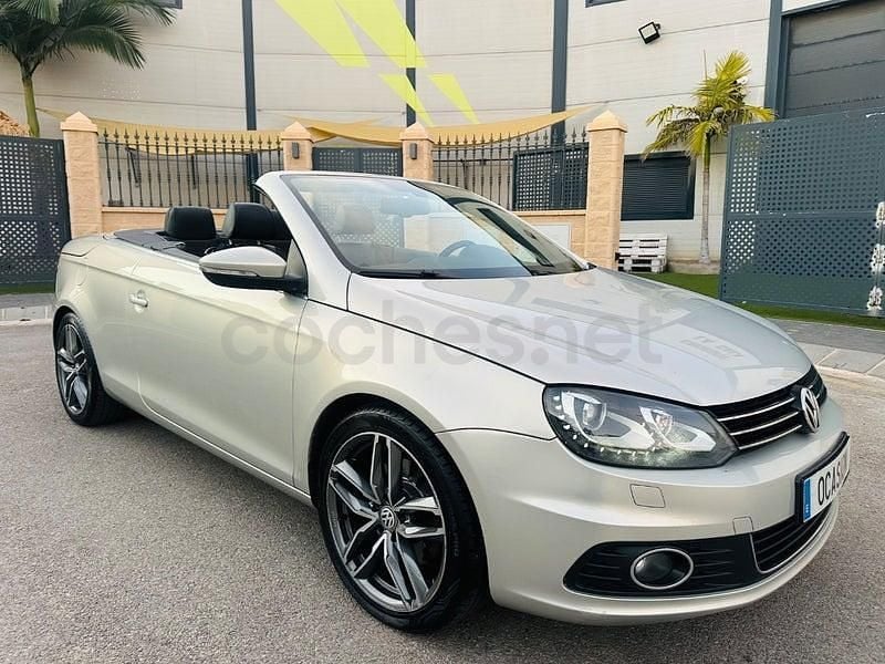 Usado VW Eos Sport 140 CV (102 kW) 2012 Beige Descapotable