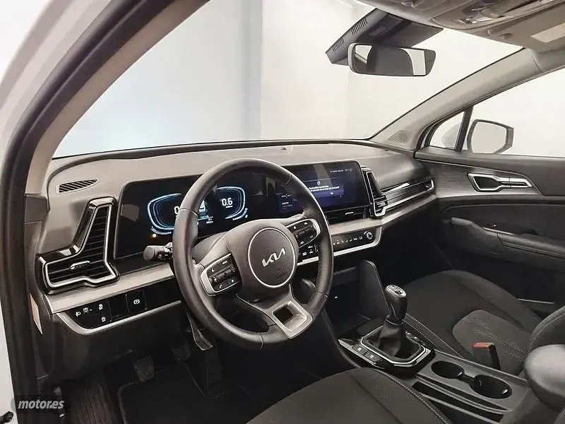 Usado Kia Sportage 160 CV (117 kW) 2025 Blanco SUV